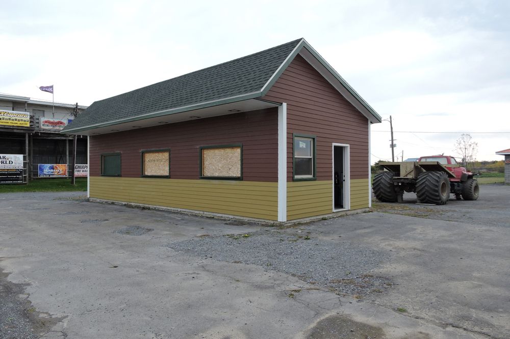 Can-Am Speedway & Motorsports Park: 21047 NYS Rt 411, La Fargeville, NY 13656